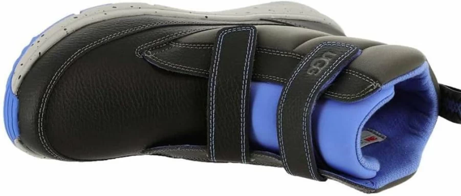 UGG Kids Dannie Weatherproof Snow Boots for Boys and Girls