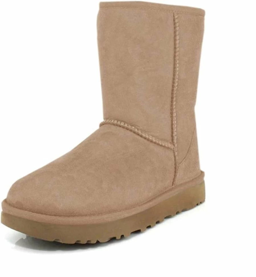UGG Women's Classic Short II Boots - Black Size 6 | Genuine Shearling Winter Boots