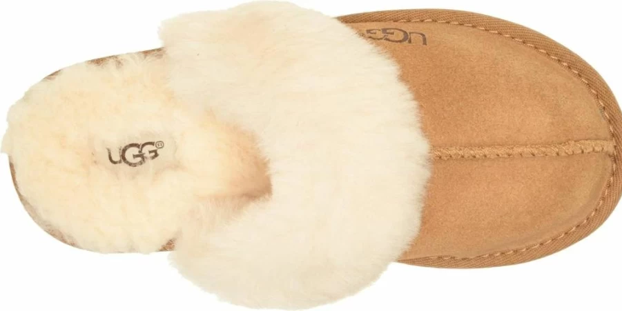 UGG Girls' Classic Fluffy Slippers - Warm & Cozy Indoor Winter Shoes for Kids