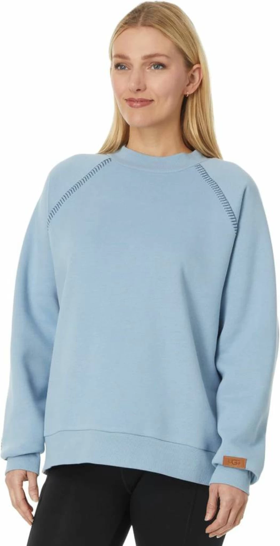 UGG Women's Classic Crewneck Sweater - Cozy Winter Knit Pullover for Women