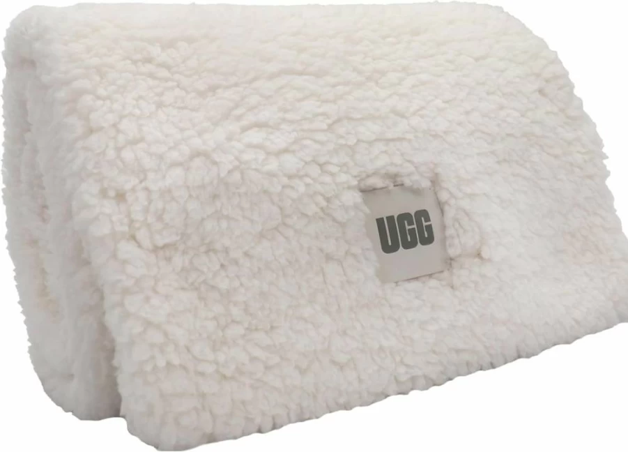 UGG Women's Oversized Sherpa Scarf - Soft Winter Wrap - Luxurious Fleece Fashion Accessory